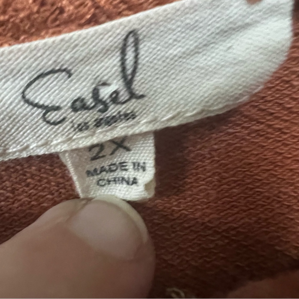 Easel Plus Size 2X Patchwork Hooded Sweatshirt Or… - image 3